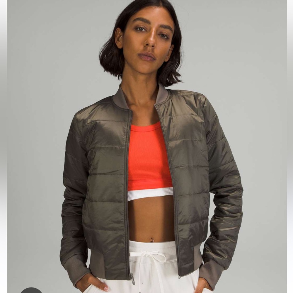 Lululemon reversible non-stop bomber